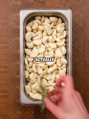 How many cloves of garlic can you fit into one grilled cheese sandwich? #sargentoambassador 