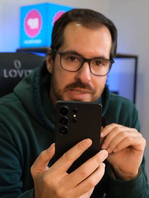 Mais uma das muitas maravilhas que podes descobrir e desfrutar do S26 Ultra, o mais recente modelo da Samsung.😉 Passa no nosso canal de Youtube para o conheceres melhor e aproveita a campanha de pré venda em radiopopular.pt 👌 #samsung #s26ultra #lançamento #smartphone #fyp 