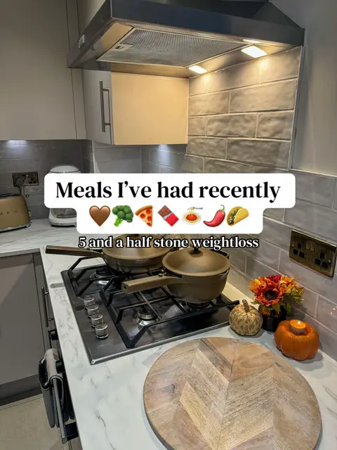 Since my heaviest, I’ve now lost over 5.5 stone, which is around 35kg. As you’ll see by my page, I still very much enjoy all of my favourite meals. Dinner is my favourite meal of the day, and I look forward to a yummy meal.  Breakfast and lunch is usually something a little more basic and I try to make exciting dinners, it really helps keep me on track knowing I have a delicious dinner to look forward too. I also prefer to cook myself and make Fakeaway style dinners and I find we enjoy this more than an actual takeaway!  #mealplanning #EasyRecipes #fyp #weeknightdinners #quickdinners 