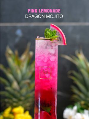 Pink Lemonade Dragon Mojito – what a delicious and stunning drink! ✨🍹 Recipe: 🍋 ½ Lime 🐉 4 cubes pink dragon fruit 🥄 2 spoons brown sugar 🍸 2 oz Pink Lemonade Vodka 🌿 4-5 mint leaves 🧊 Crushed ice 💦 2 oz club soda #Cocktail #bartender #bar #cocktailrecipe #alcohol
