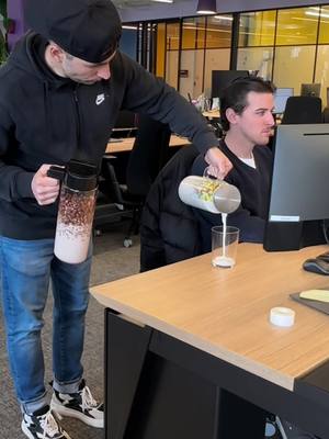 Cereal Milk refills all day long over here 🥣🥛 #cerealmilk #cereal #magicspoon #highprotein 