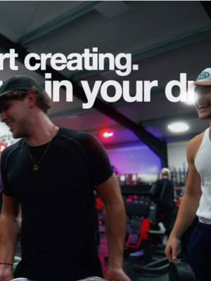 Start creating - new train with us. Have fun. #GymTok #blowup #pushday 