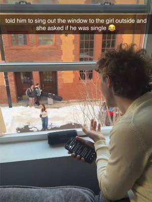 help me find her 🙀@Bruno Mars #singing #franksinatra #brunomars #college #boston 
