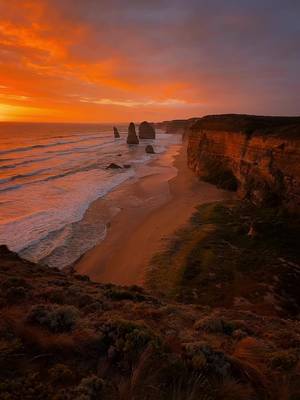Sunset over the Twelve Apostles 🇦🇺 #australia #travel 