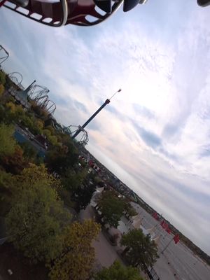 It’s a bird, it’s a plane, it's SUPERMAN™: Ultimate Flight! Enjoy this virtual ride to get your week on the right track. #SixFlagsGreatAmerica #Superman #SixFlags #Chicago #Coaster