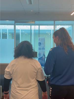 Chaque performance commence par une préparation rigoureuse. Plongez dans les coulisses de nos tests médicaux chez @lab.a2sports avec Stéphanie Hill. Every performance starts with rigorous preparation. Go behind the scenes of our medical testing at A2 Sports Lab with Stéphanie Hill.
