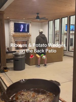Ribeyes and potato wedges on the back patio #outdoorcooking #blackstone #steak #lifestylevlog 