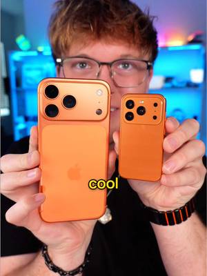 i just got the world’s smallest iphone and wait until you see the camera 📱🔬 #Tech #gadget #miniphone #iphone #viral 