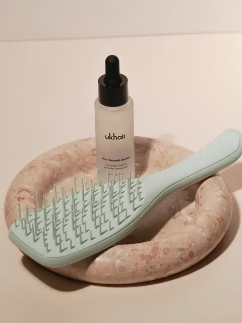 INTRODUCING UKLASH X TANGLE TEEZER ✨    	 We’re joining forces with cult-favourite hairbrush brand @Tangle Teezer to introduce a gentle, haircare power pair no routine should be without 🎀