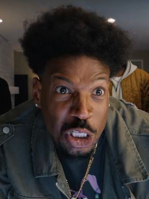 'SCARY MOVIE 6' TRAILER The #ScaryMovie franchise comes back to life with original stars Anna Farris, Regina Hall, Marlon Wayans and Shawn Wayans mocking "Sinners," "Weapons" and horror reboots. #ScaryMovie6 opens in theaters June 12, 2026.