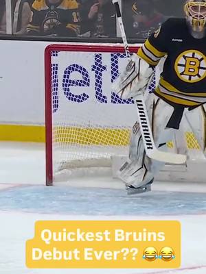 Michael DiPietro entered the game after Joonas Korpisalo was pulled by a concussion spotter… His Bruins debut lasted just a few minutes, until Korpisalo returned to the game 😂
