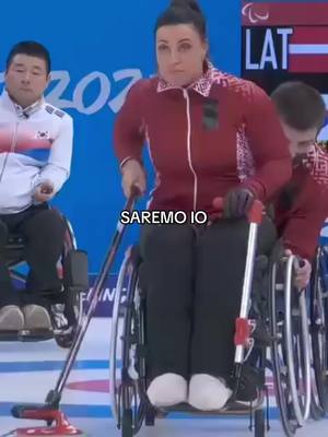 Sorry international fans but this was necessary for our curling obsession 🥌  Here the translation of this song; “It will be you and me, like this, forever, I do” 😛 #MilanoCortina2026 #Paralympics #ParaCurling #WinterSports #Curling  