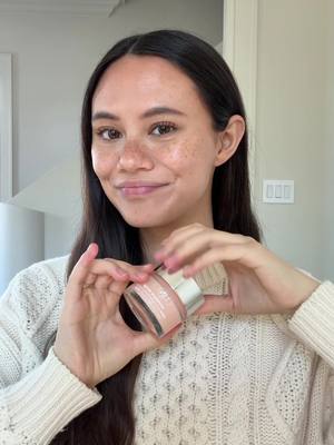 #CliniquePartner The best makeup looks starts with the right skin prep!!! Using the @Clinique moisture surge 100H moisturizer for the glowiest look ❤️ #skincare #moisturesurge