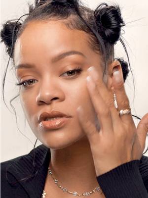 The Fenty Face has never been so eazyyy! 😏​ @Rihanna created #EazeDrop Skin Tint to blur the line between skin and tint.  Eaze Drop delivers coverage that blurs just right— lightweight, buildable, and easy enough to apply on the go, on no-makeup makeup days, and blend with your hands or a brush. ​ Tap into your shade @sephora, @Ulta Beauty, @LOOKFANTASTIC, @Boots UK, @SPACE NK, @Cult Beauty, #tirabeauty, and @douglasnederland 🖤 ​
