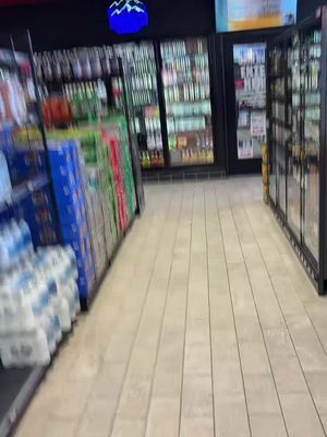 Yuengling in Wisconsin stores now 👀 #yuenglinglager #yuengling #beer 