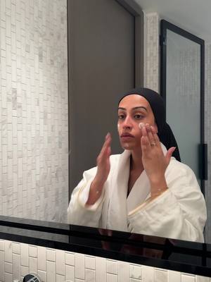When the boys are asleep, then it's finally me time, and me time always feel better in a huge suite  Easiest way to get my make up off after a long day is the @Caudalie VinoClean cleanser, it literally melts everything off. Had an extra long soak in the tub and did a full hair and body TLC with @Jo Loves  And then for skincare, back to some old faves from @SHISEIDO - the vital perfection night serum which really helps my skin feel tighter and firmer followed by the viral perfection night cream. I also used the Vital Perfection Intensive Wrinklespot treatment for the first time - this has some big claims such as reducing fine lines in just 7 days (will be sharing the results soon as I have had lines in between my eyebrows forever because of how much I scowl but I am very impressed!) I remembered to pack all my skincare but forgot a prayer mat so a clean bathroom towel had to do, please tell me l'm not the only one who does this? @PanPacificHotelsGroup  #ramadanvlogs #eveningroutine #boymum