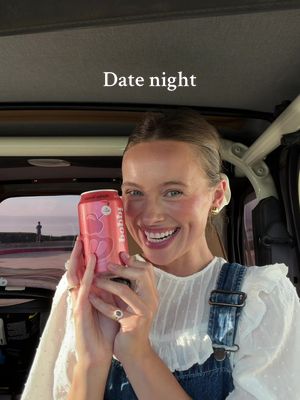 Dream life + date night with @drinkpoppi #poppipartner 