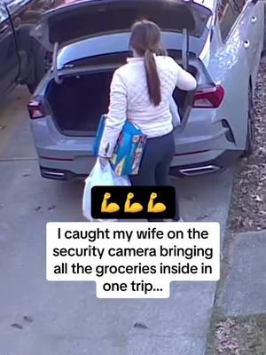 Way to use your head (literally.) 😅 (c/o mememzar/TikTok) #womenssports #funny