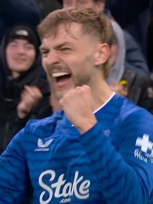Follow that choon! 🕺 #everton #PremierLeague #intothegroove #gymskin #football 