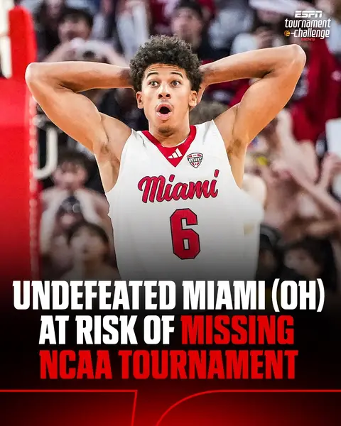 Even if the RedHawks finish off an undefeated 31-0 regular season, Miami (OH) could be in danger of missing the NCAA tournament without the MAC auto bid 😳 #collegebasketball #mbb #cbb #basketball #espnsocial 