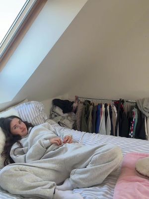 Fr tho stop stealing from ur bfs  fridge 🫵🏼 tracksuit @Oner Active dc ‘CHARLIEFRIDAY’