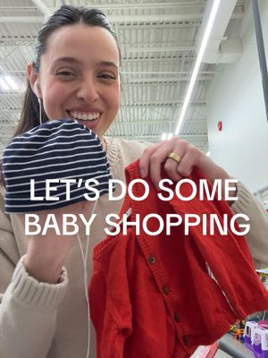 si jamais vous cherchez qqn pour magasiner des outfits à vos bébés svp considérez mon cv 🥲❤️‍🩹🍼 #Vlog #babyshopping #newmom 