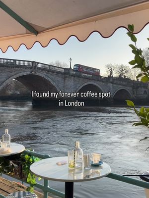 Such a cute spot in London😍 location is at the end of the video #london #coffee #londonblogger #london🇬🇧 