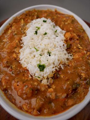 Courtbouillon tells a Louisiana story. What started as a simple fish broth turned into something layered with the bold flavor-building traditions that shape our kitchens. Simmered low, spooned over rice, and made with whatever fish our waters give us. This dish is Louisiana in one pot. Have you ever heard of this dish, and if not, would you give this a try? This recipe can be found on my website in my bio. #risascuisine #creole #neworleans 