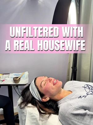 the tea is best served during a pink carpet facial ☕️✨ #realhousewives #rhori #joellen #pinkcarpetfacial #lipbunny