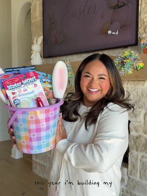 The Sticker WOW! and Water WOW! from @Melissa & Doug are perfect for Easter!  💕🐣   #melissaanddoug #ad #easterbasket