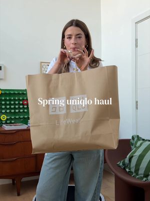 These Uniqlo finds are 10/10 in my eyes  #uniqlohaul #uniqlofinds #uniqlojeans #uniqlotshirt #uniqlojwanderson 