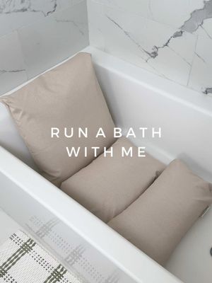 Run a cozy bath with me 🧖🏻‍♀️🧼🫧 It’s my birthday today so I’m turning my bathtub into a couch and doing some much needed selfcare 👌🏼 #bath #amazonfinds #asmr #aesthetic #satisfying 