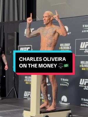 Charles Oliveira on the money ⚖️🇧🇷 #ufc326 #charlesoliveira #charlesdobronxs #dobronxs #oliveira