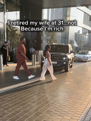 At the of the day we want to maximize our marriage in every way possible especially financially! If you want the high-yield savings accounts we use, click the link in my bio!  Is your savings in a high-yield account?