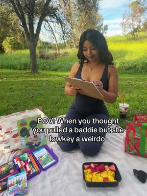 Would you hang out w her?😭🤣 #comedyskit #relationships #couples #viral #fyp 