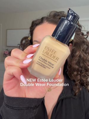 This is the only time where “if it’s not broken don’t fix it” doesn’t count because the new Double Wear formula is AMAZING!!!! @Estée Lauder #EsteeLauder #EsteePartner  #MadeForMore #DoubleWear