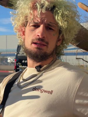 I’M FIGHTING AT THE WHITE HOUSE (Full Video on YT)