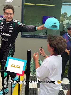 he’ll remember that moment forever 🥹🫶 #f1 #ausgp #georgerussell #mercedes 
