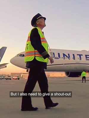 Quick, someone go back in time and tell 12-year-old Chresten how the story ends 🥹 #WomensHistoryMonth #InternationalWomensDay #Pilot #UnitedAirlines 