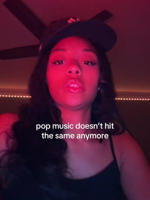 where’s the nyc clubs that play music like this😩😩  #fyp #viral #foryou #relatable #nyc 