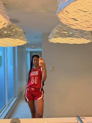 No words. Beyond grateful. Can’t wait to get back to work! #usa #usabasketball #usawomensbasketball 