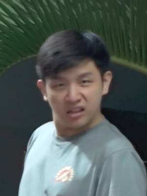 Pinagtulungan pa ako 🙄