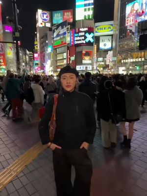 Konnichiwa from Tokyo 🇯🇵 #japan #transitionidea #tokyo #transition 