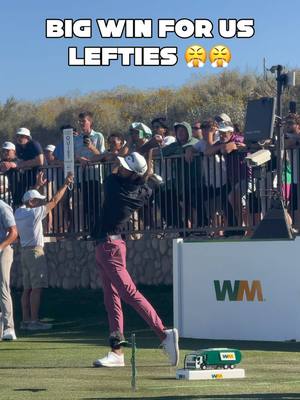 Congrats @Akshaybhatia_1 on a massive win this weekend at the Arnold Palmer Invitational. Lefty golf gang is trending folks 📈 . . #PGATOUR #akshay #winner #leftygang 
