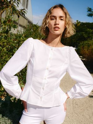 Here's your pre-garden party look. The Spring Collection has more options for you. #aritzia #aritziahaul #aritziaoutfits #aritziaspring