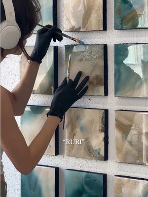 My painting, Ruri 🤍 #artist #resin  #contemporaryart #art 