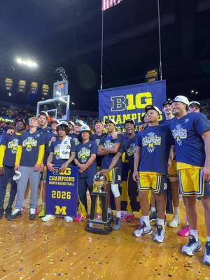 Newest addition to the Crisler rafters! 🏆 #goblue