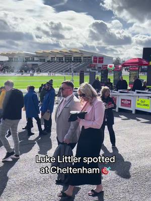 Luke the Nuke is here 😎🎯 #cheltenhamfestival 