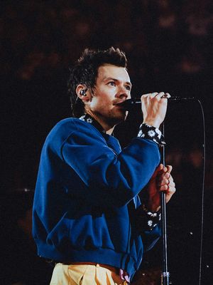 This was One Night in Manchester with Harry Styles presented by Amex.