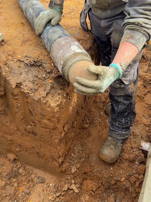 Pool walls concreted on this new build 😍 ##thep00lguy##hollayaboy##satisfying